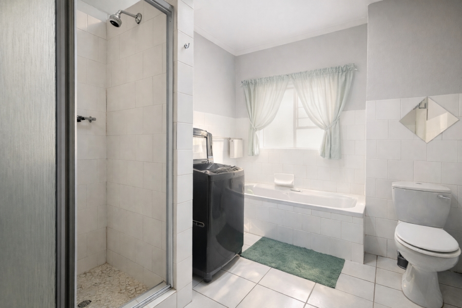 2 Bedroom Property for Sale in Safari Gardens North West